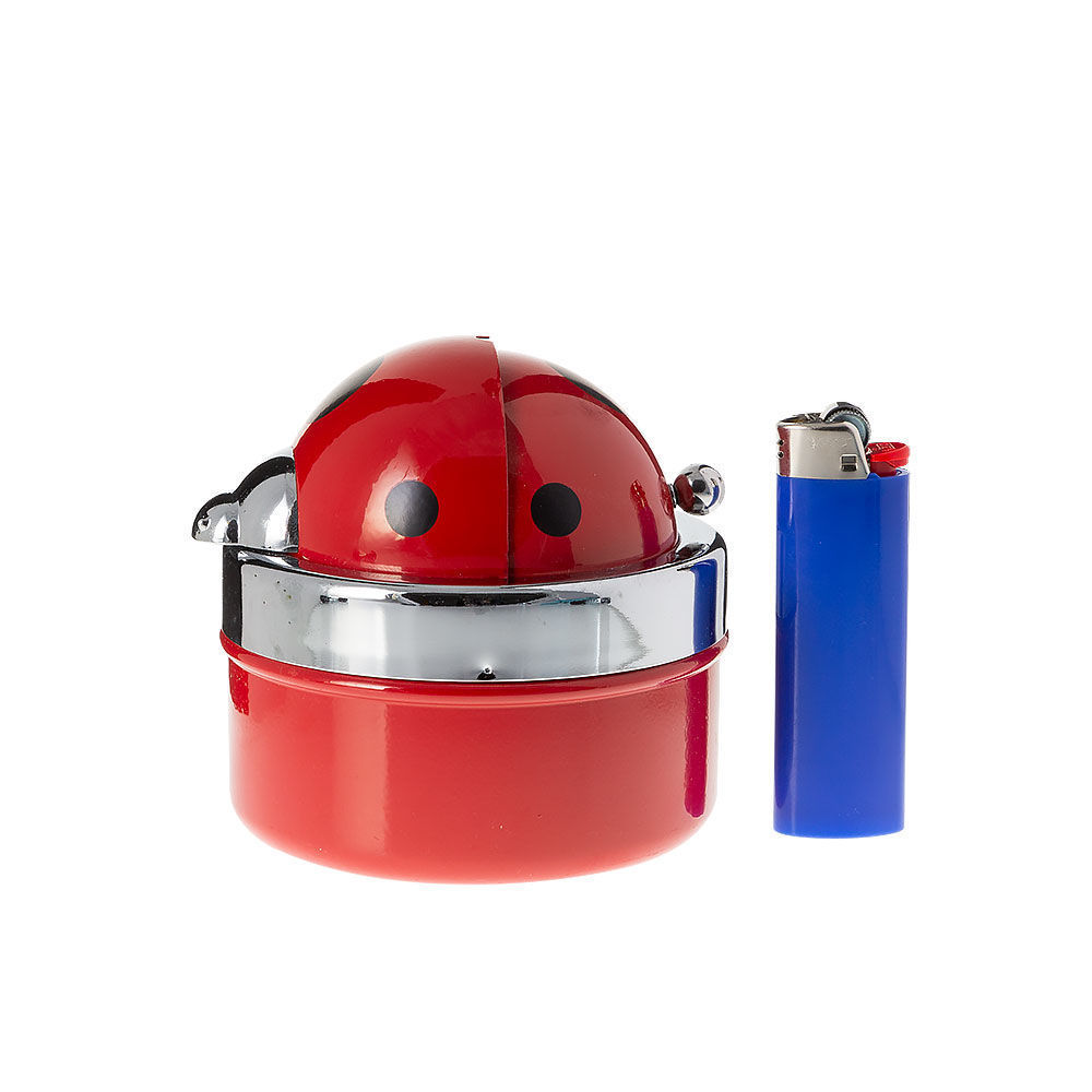 Ladybug Love Flip Lid Metal Ashtray Smoking Outlet