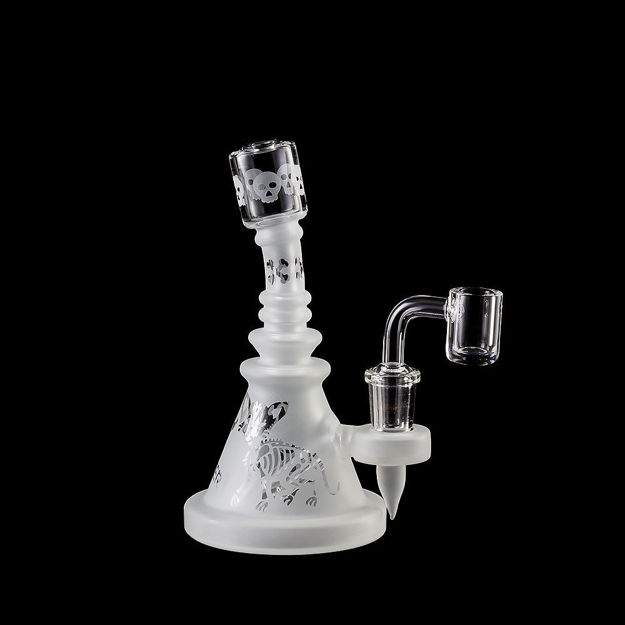 Skull n' Bones – 6" Frosted Glass Dab Rig